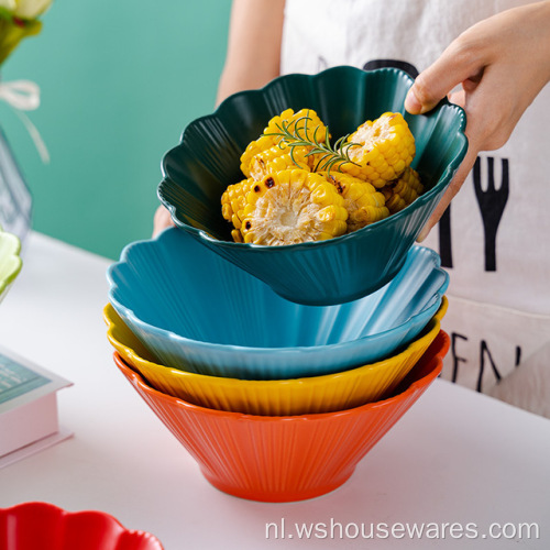 keramische onderglazuur kleurrijke chrysanthemum bowl huishouden